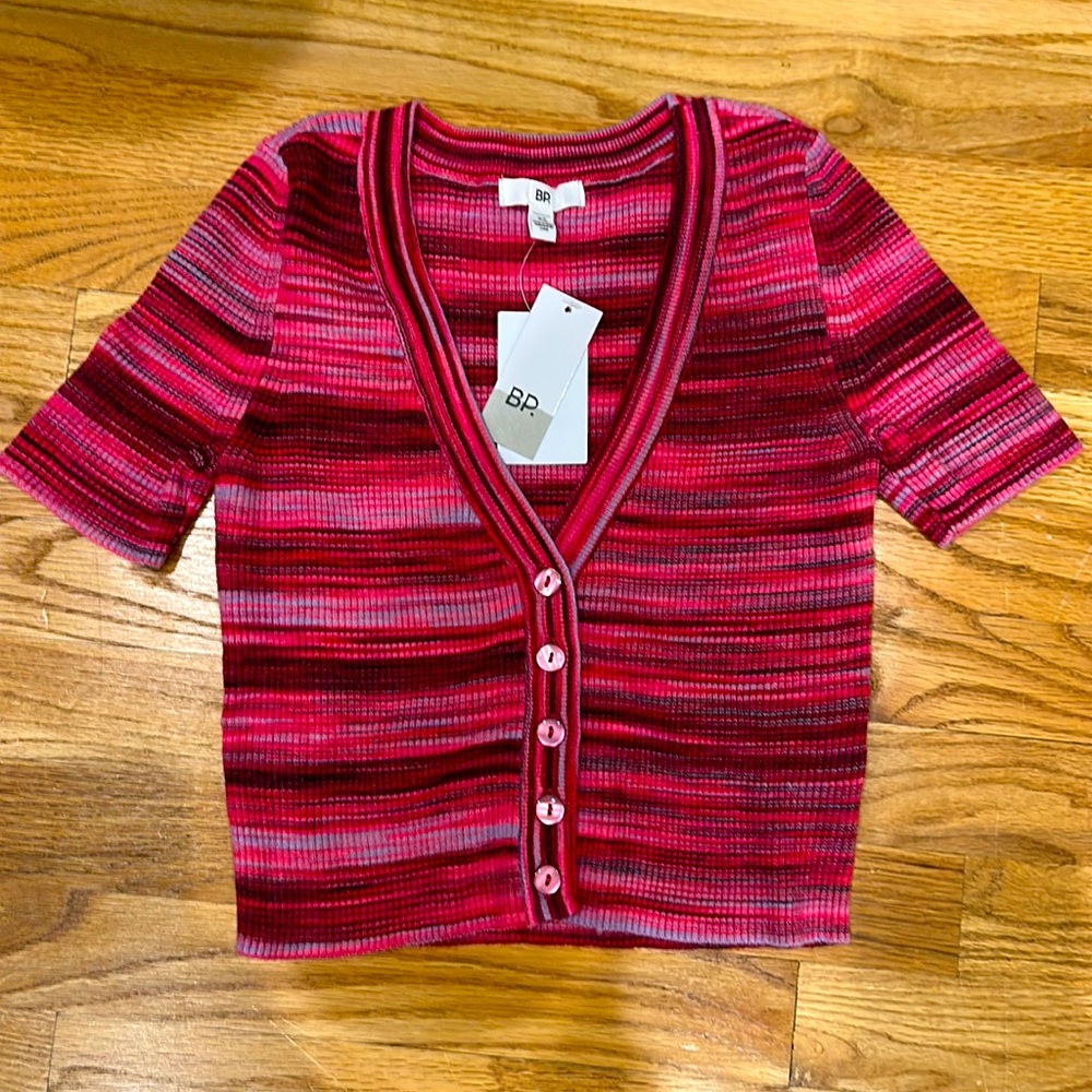 BP crop short sleeve top.